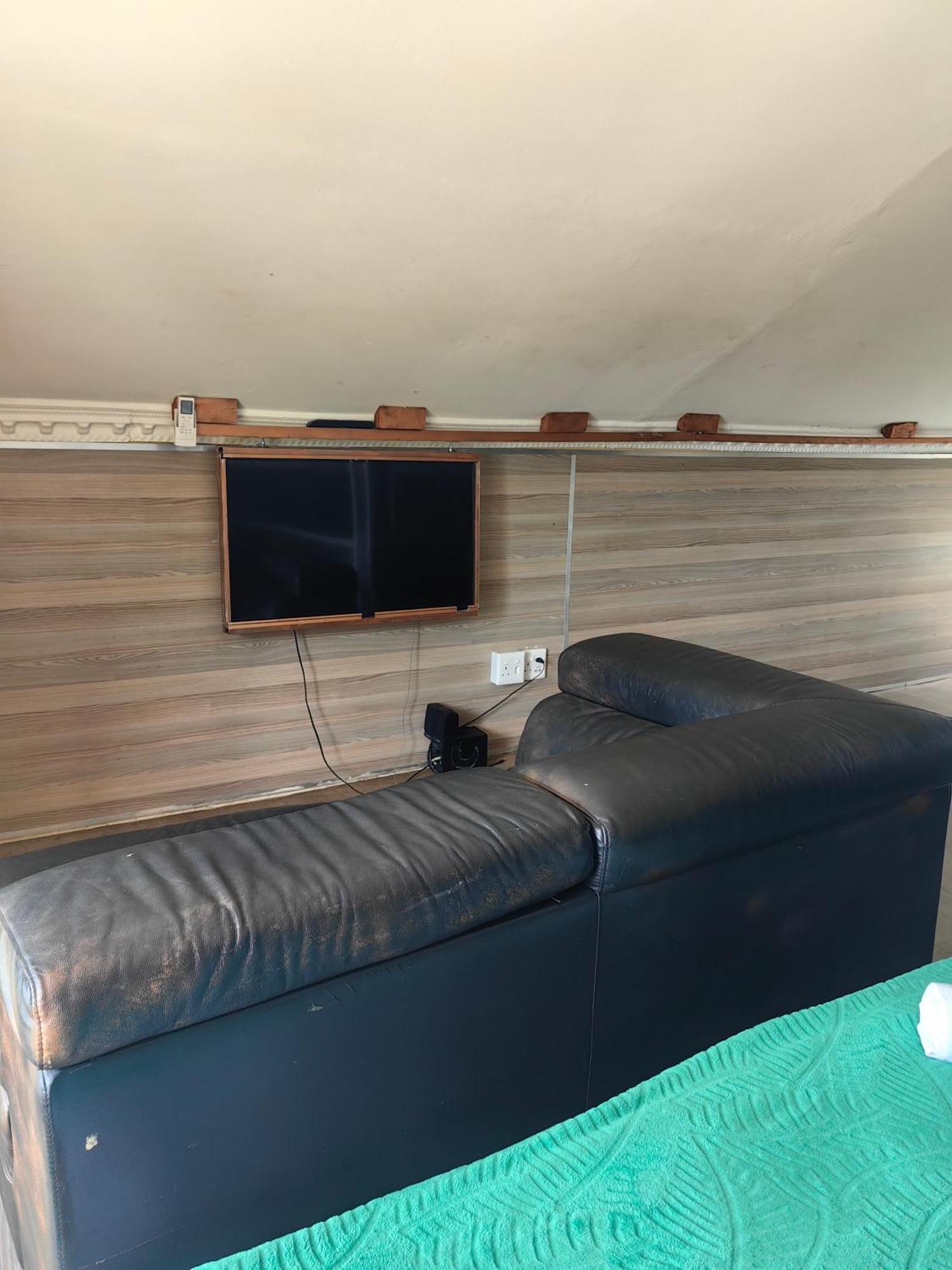 Gem Of Manor Drive Aparthotel Дърбан Екстериор снимка